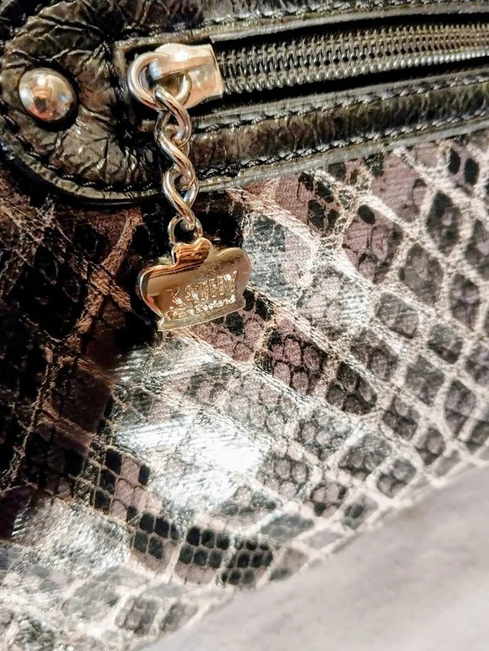VTG Kathy Van Zeeland  Croc Leopard Snake Print Mixed Media Hobo Shoulder Bag